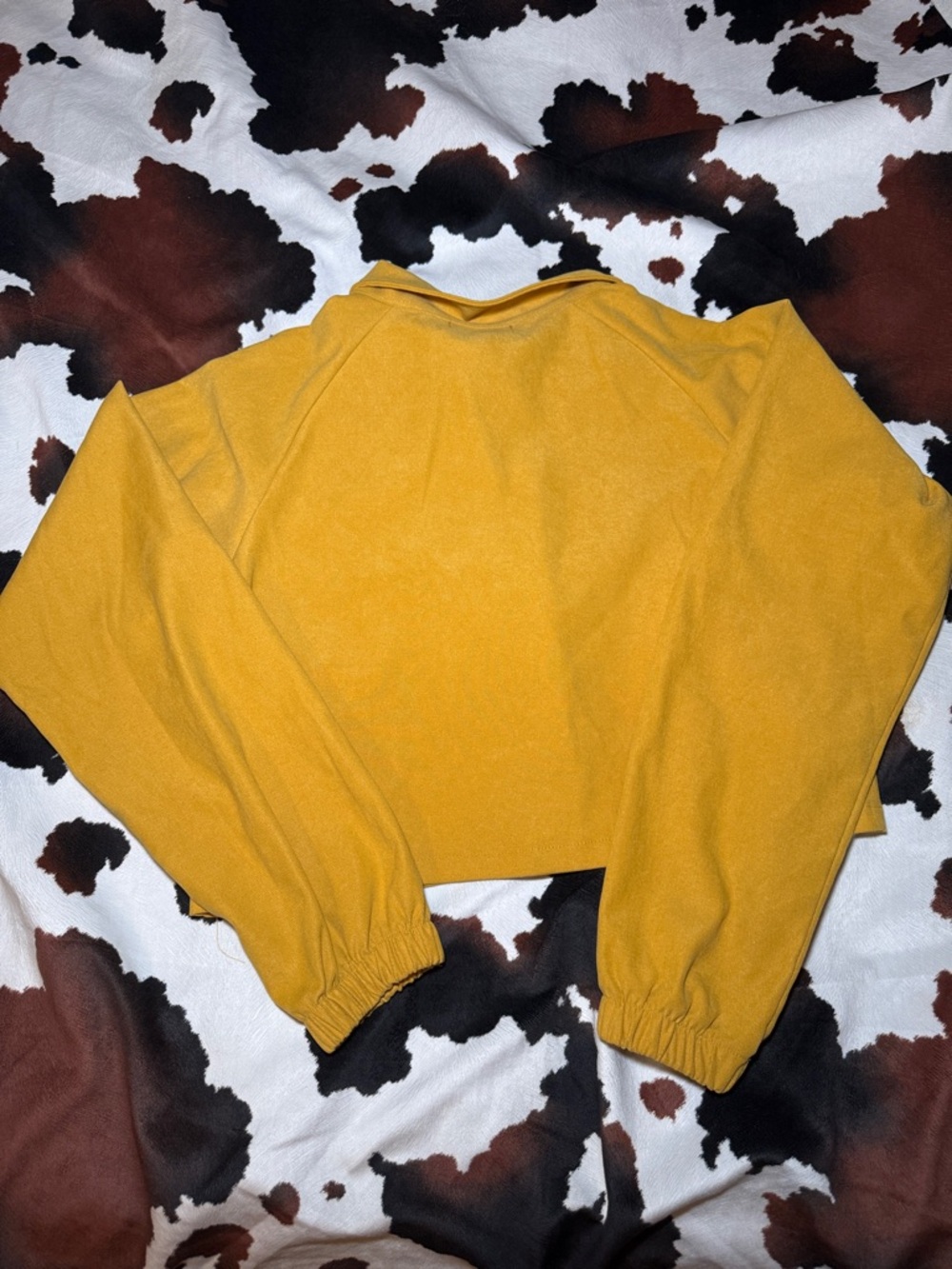 ROMWE Yellow Button Down Crop Top Size Large - Picture 2 of 6